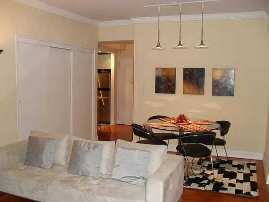 Rented by Medow Property | media 31