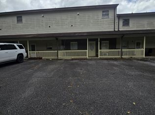 517 Hickory St, Hudson, NC 28638