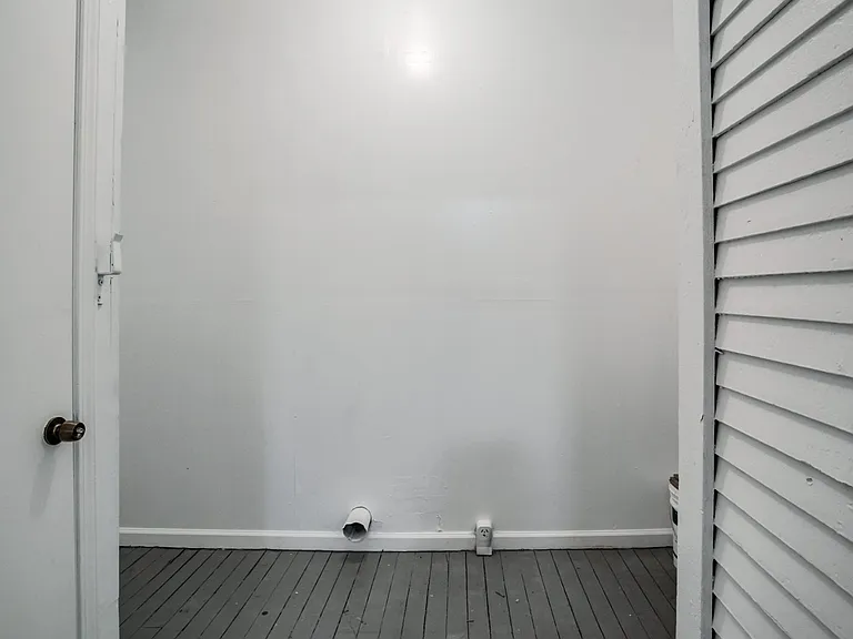 3233 Park Ave — Photo 9