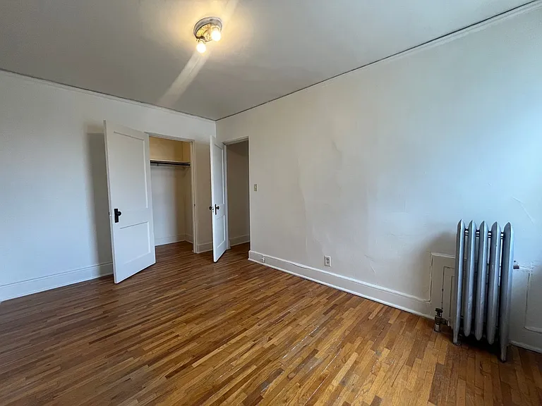 2040 Grand Ave — Photo 19