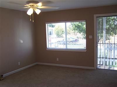 2nd image of 3920 Belden St