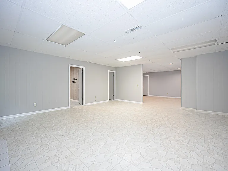 520 Arnold Rd — Photo 34