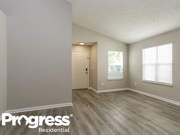 4th image of 3930 Rosette Dr