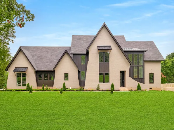 6428 Cloverbrook Dr, Brentwood, TN 37027