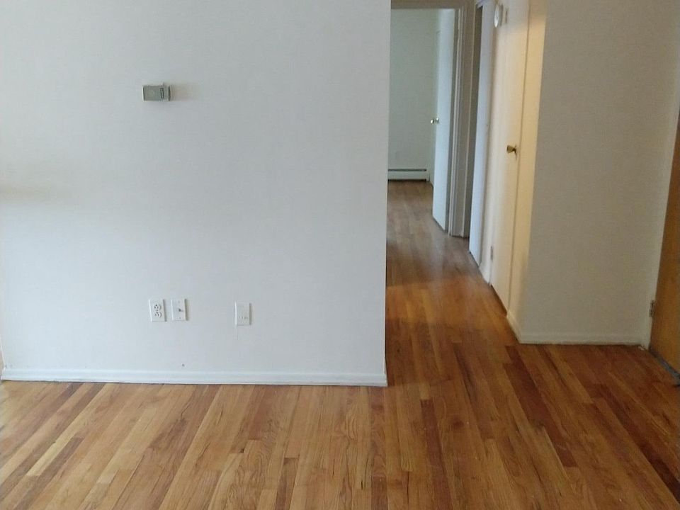 2nd image of 7 Charles St APT 9C