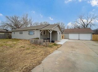 1825 S Bonn Ave, Wichita, KS 67213