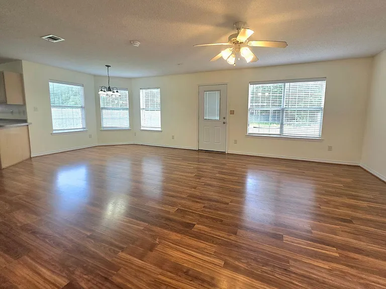 6379 Mers Ln — Photo 4