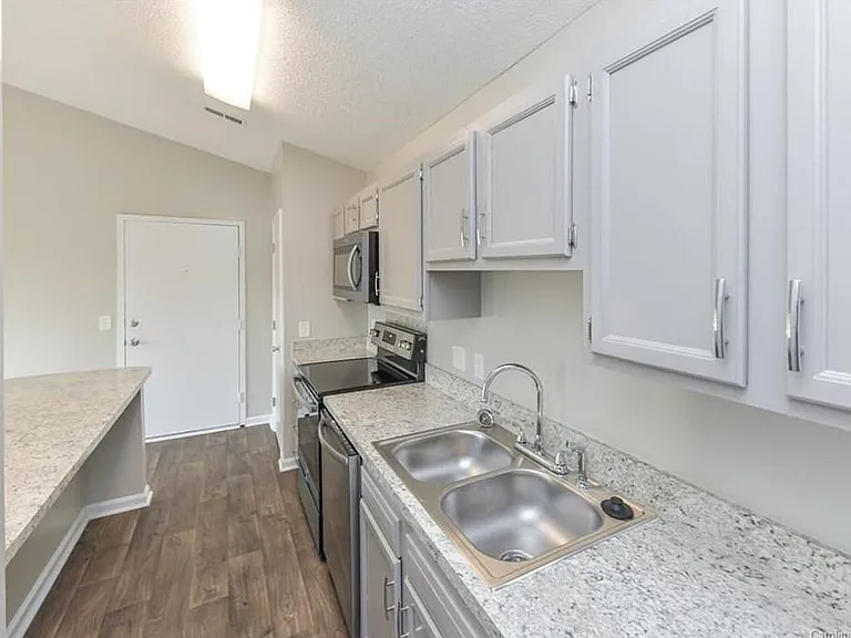 6165 Meadow Rose Ln — Photo 14