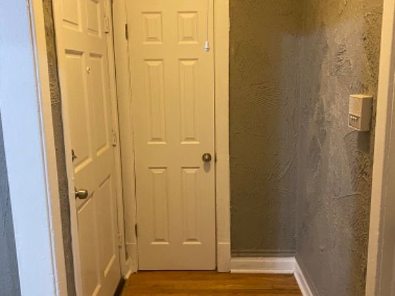 5th image of 340 S Homan Ave #3