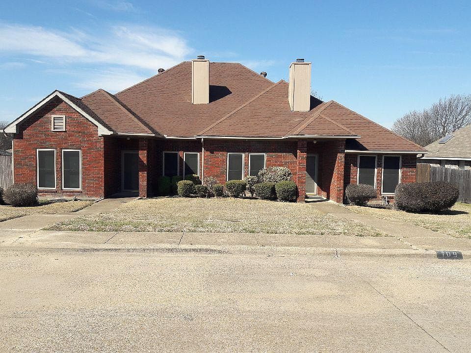 1st image of 709 Mockingbird Ln