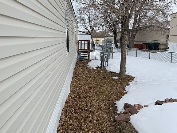 2nd image of 808 Wilderness Trl