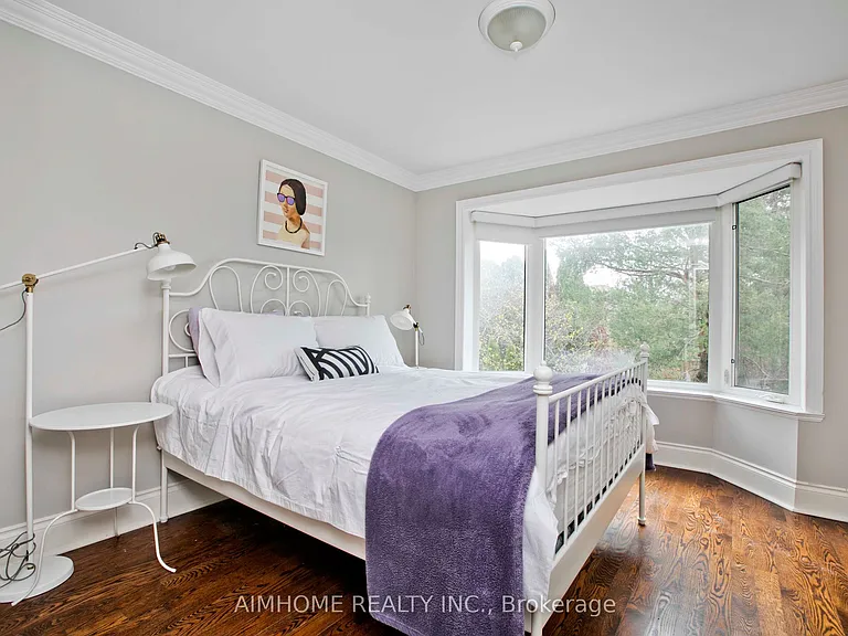 401 Longmore St — Photo 15