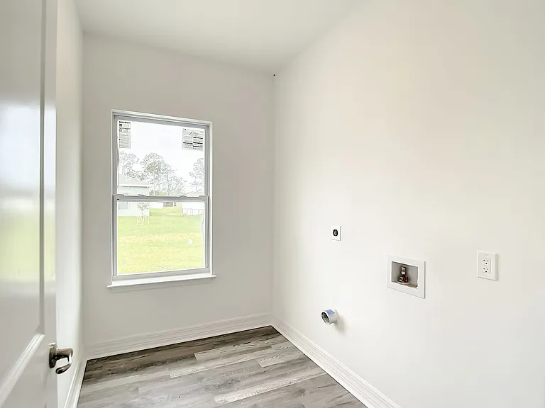 2109 Nordendale Blvd — Photo 32