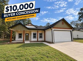 812 S Premier Rd, Longview, TX 75604