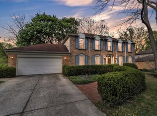 35226 Spring Hill Rd, Farmington Hills, MI 48331