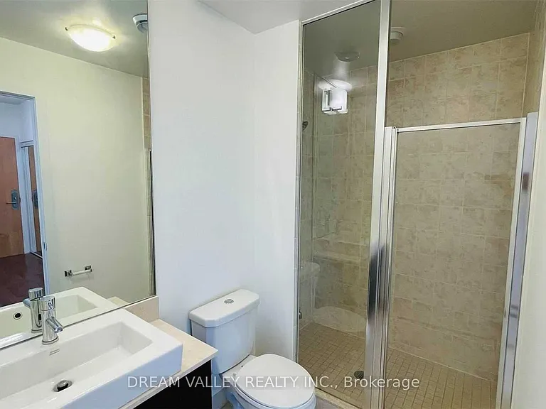 65 Bremner Blvd #3908 — Photo 17