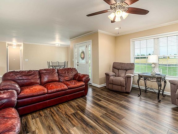 5th image of 11829 Songbird Rd