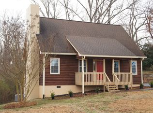 4848 Hampton Rd, Clemmons, NC 27012