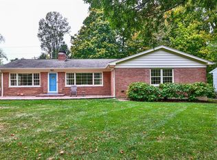 919 Oregon Trl, Cincinnati, OH 45215