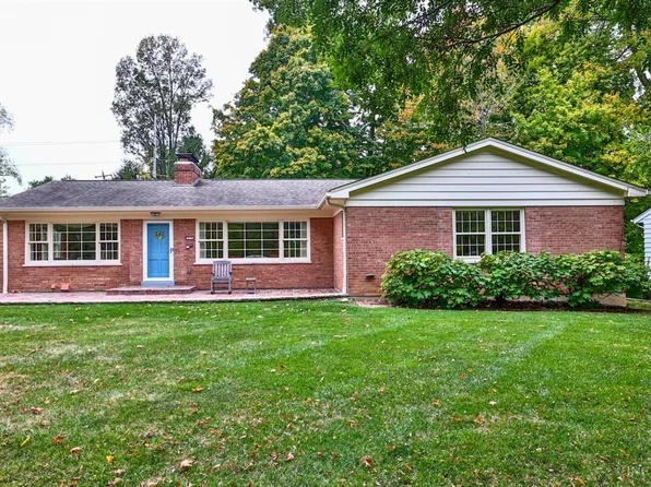 919 Oregon Trl, Cincinnati, OH 45215