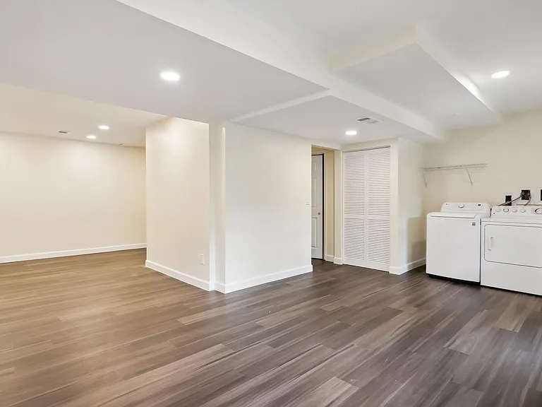 18257 Smoke House Ct — Photo 29