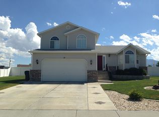 31 N Tiebreaker Dr, Grantsville, UT 84029