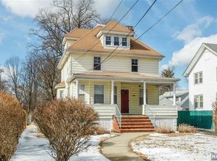 1232 Alicia Ave, Teaneck, NJ 07666