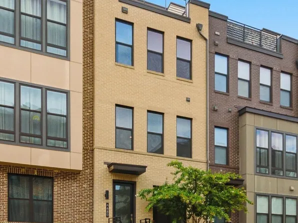 4680 Charger Pl, Chantilly, VA 20151
