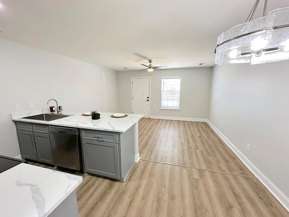 Faris Residences Strawberry Station