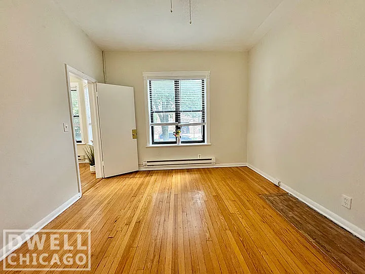 915 W Waveland Ave #1A
