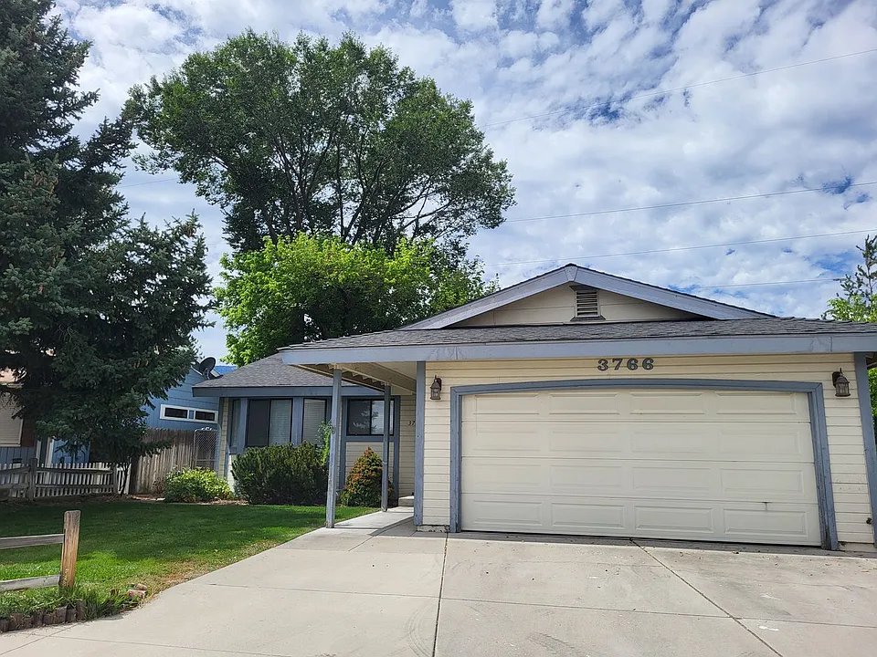 3766 Emerson Dr