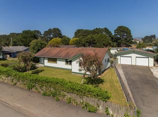 1565 Anderson Ave, McKinleyville, CA 95519