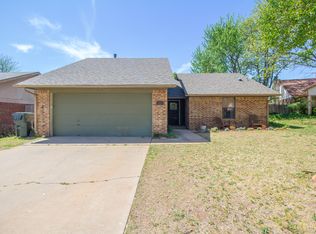 3604 Peregrine Dr, Norman, OK 73072