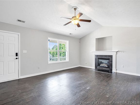5th image of 130 Ironside Ct