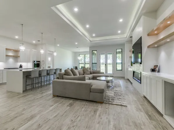 738 Celtic Rd, Howe, TX 75459