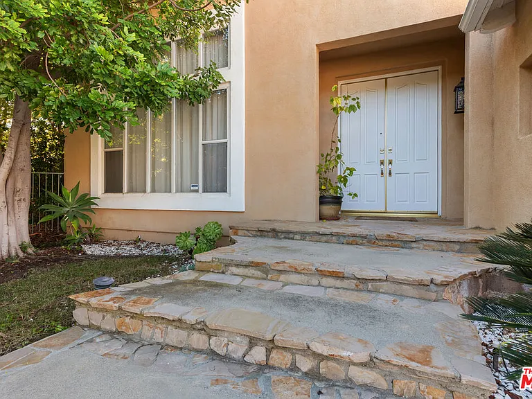 24310 Belford Ct — Photo 65