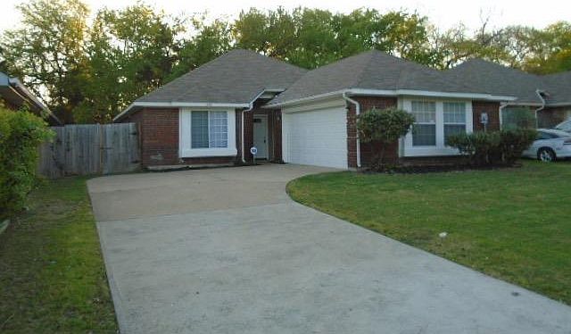 1st image of 1143 Walnut Hill Ln