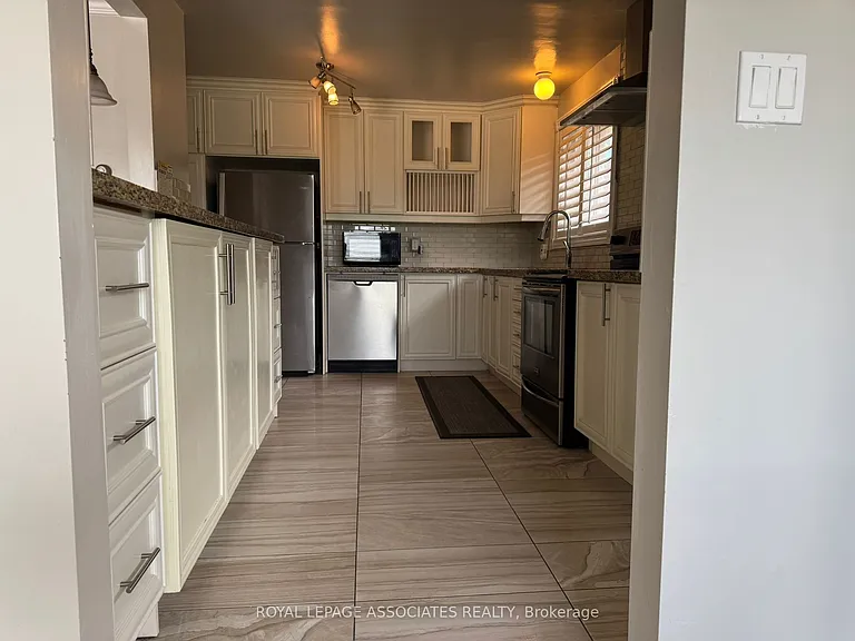 50 Blossom Cres #MAIN — Photo 25