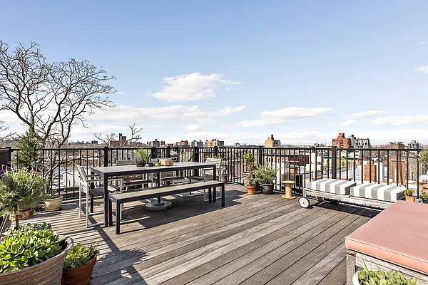 Sold by Compass | media 13