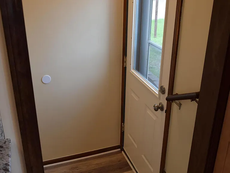 2459 Medford St — Photo 40
