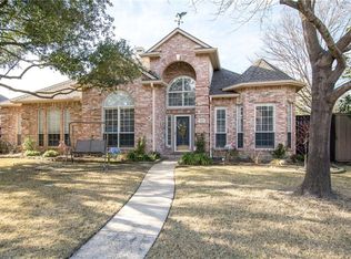 5501 Stonehenge Dr, Richardson, TX 75082