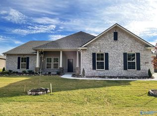 8897 Mountain Preserve Blvd SE, Gurley, AL 35748