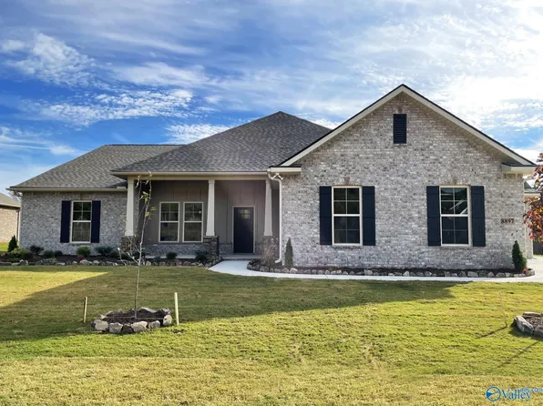 8897 Mountain Preserve Blvd SE, Gurley, AL 35748