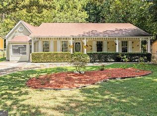 735 Old Manor Rd, Lilburn, GA 30047