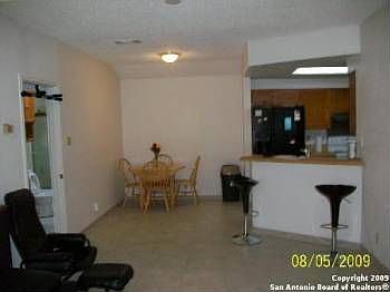 2nd image of 12566 Valle Dezavala