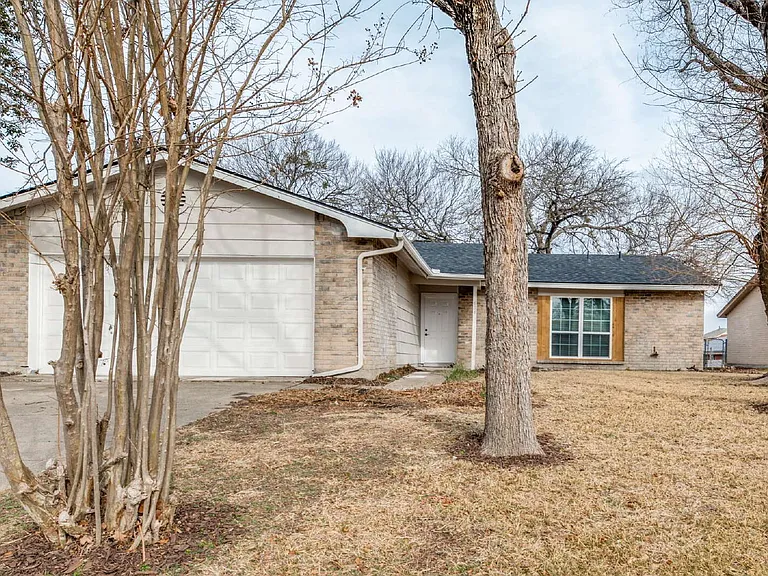 614 Brian Dr — Photo 23