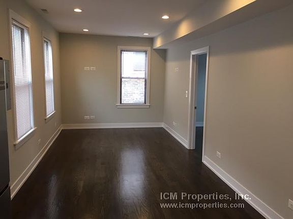 2nd image of 2315 N Southport Ave #3CH