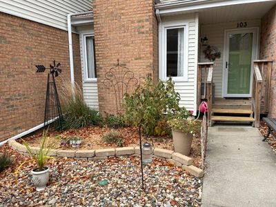 903 N Linden St APT 103, Normal, IL, 61761
