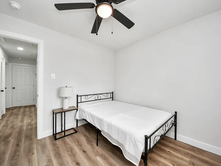 5115 Clay St — Photo 34