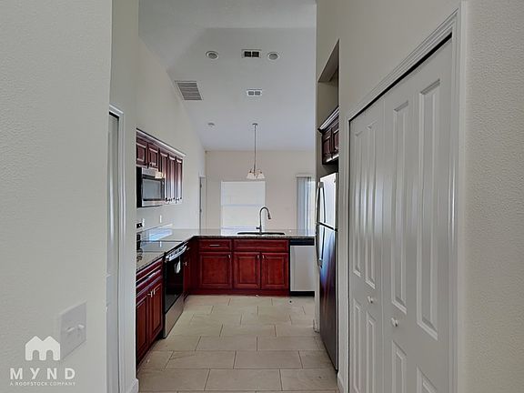 5th image of 9 Cecilia Way